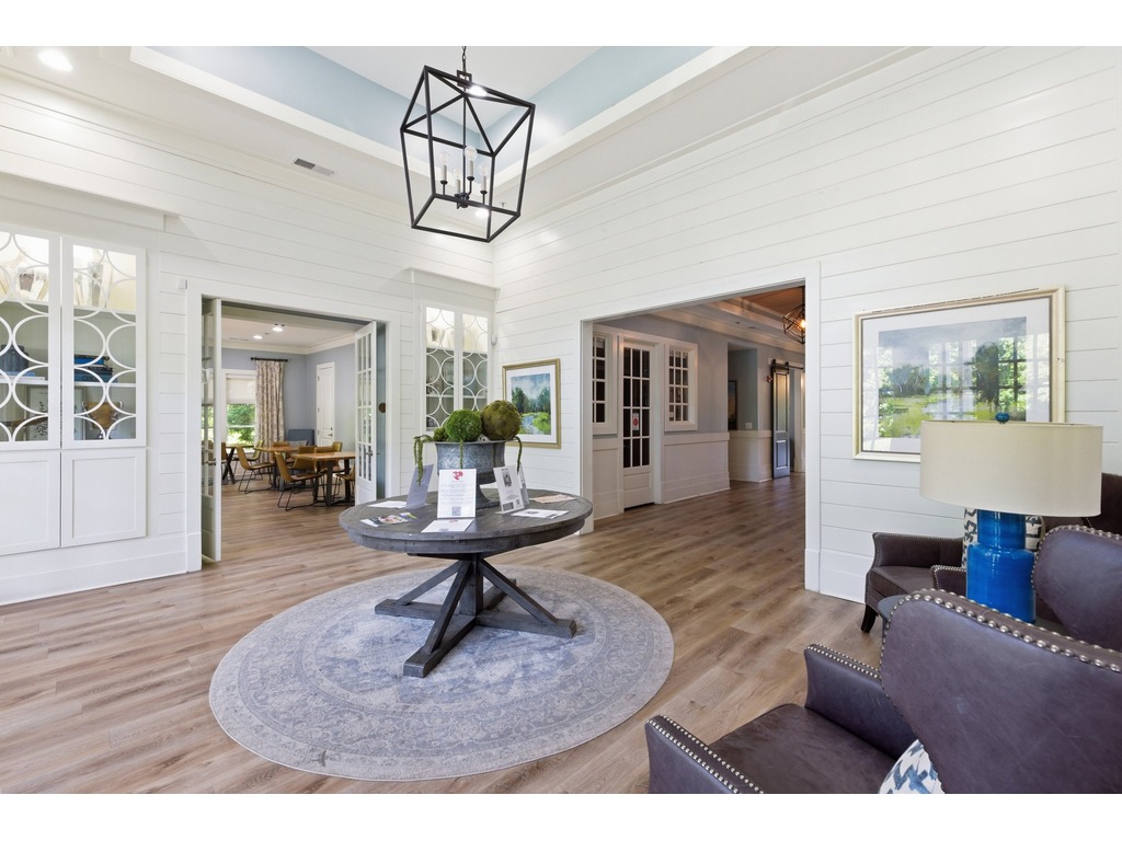 Clubhouse Lobby