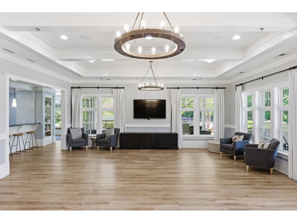 Clubhouse Lounge 2