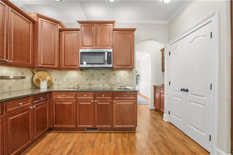 Kitchen 7