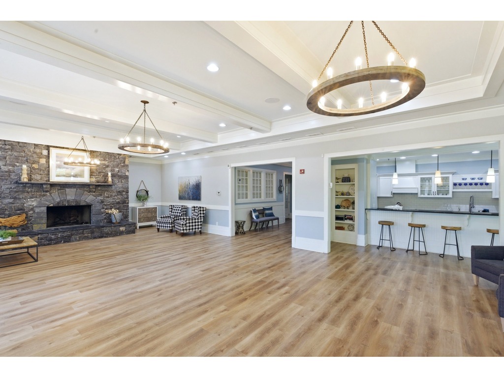 Clubhouse Lounge 3